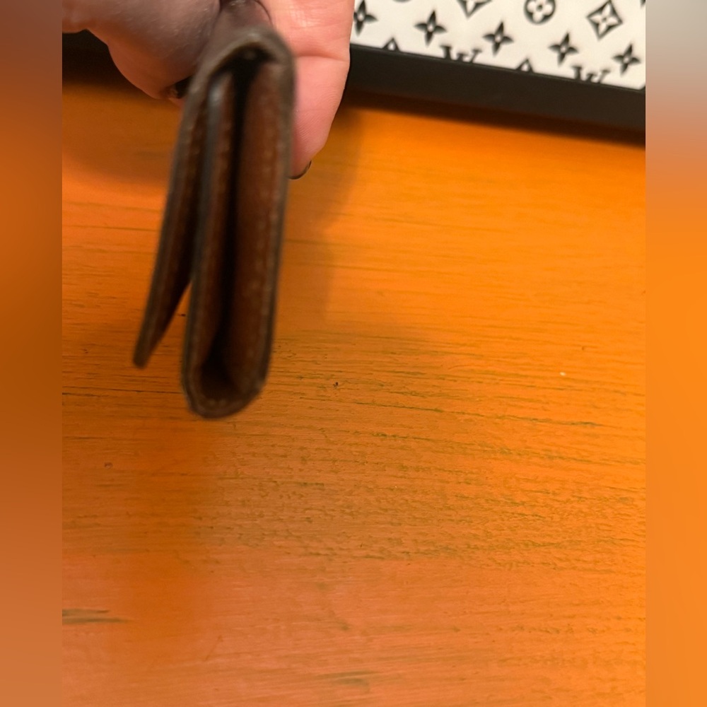 Louis Vuitton Brown Monogram Canvas Key/Wallet - Picture 5 of 10